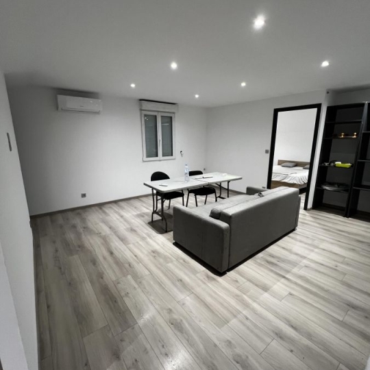  GL IMMOBILIER : Local / Bureau | SAINT-GILLES (30800) | 185 m2 | 2 800 € 