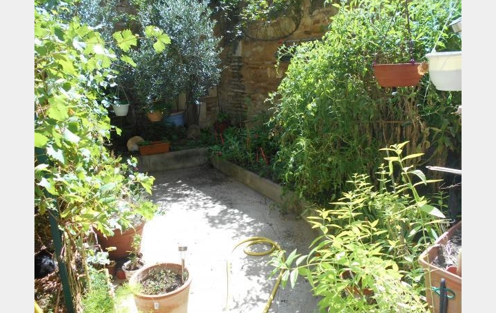 Maison de ville   SAINT-GILLES  227 m2 241 500 € 